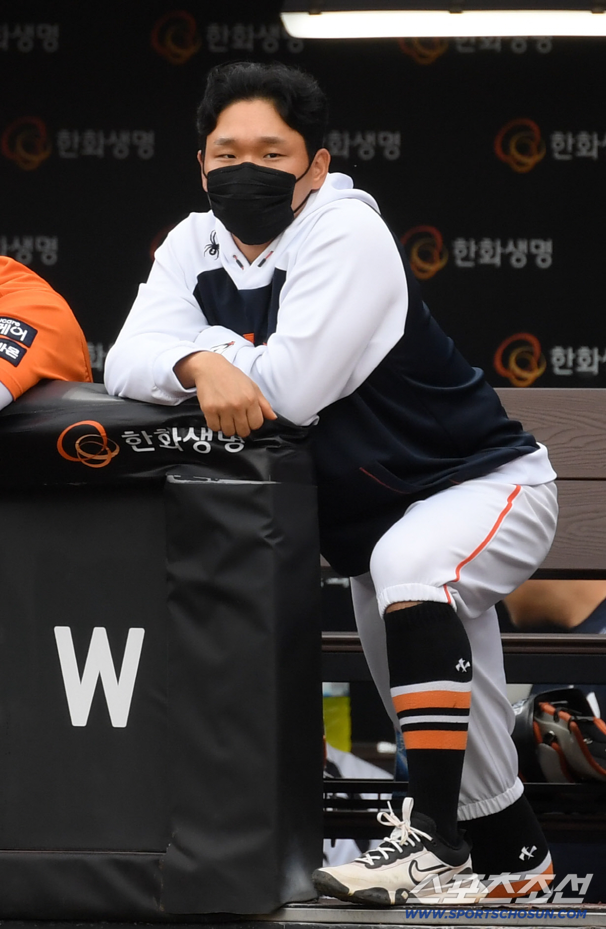 [포토] 김태연 '치료 받고 돌아왔습니다'
