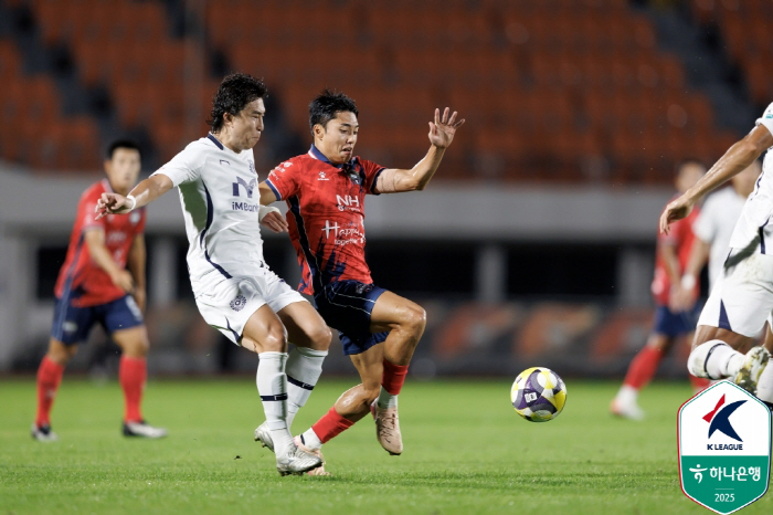 강등 전쟁 안끝났다! '장성원-카이오 연속골' 대구, 김천에 2-1 승 …