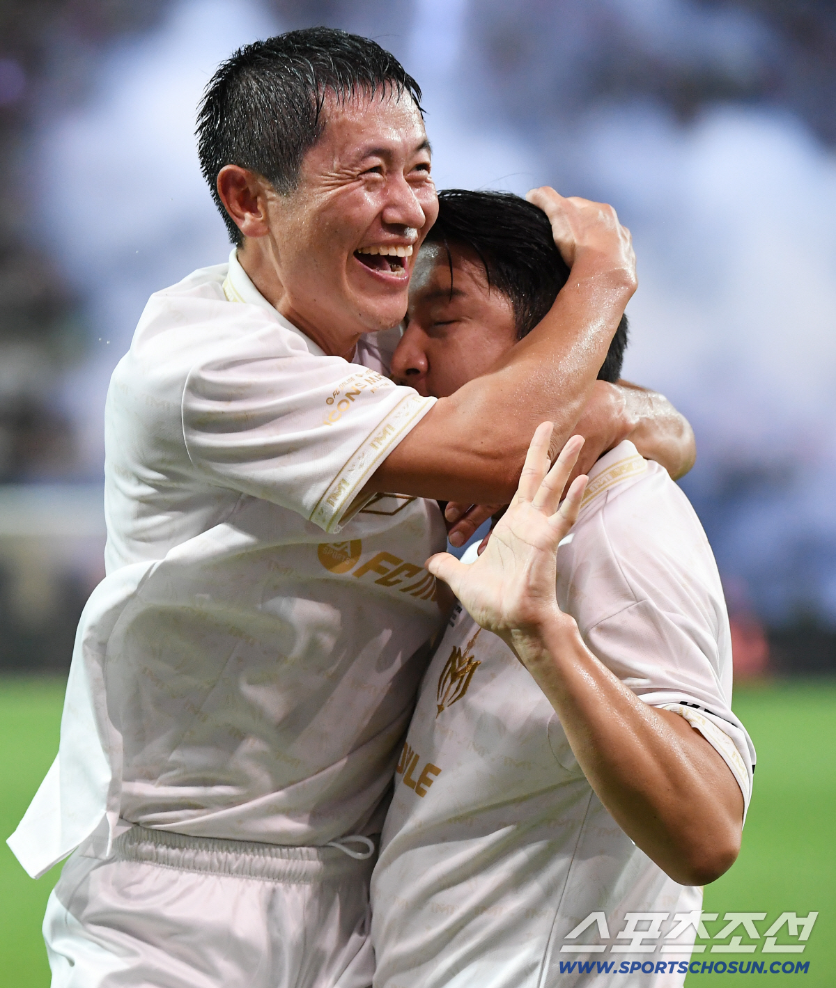[포토] 박주호 결승골, 환호하는 이영표