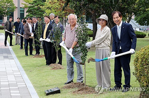 KAIST, 기부자 후원으로 교정에 무궁화 1천그루 심는다
