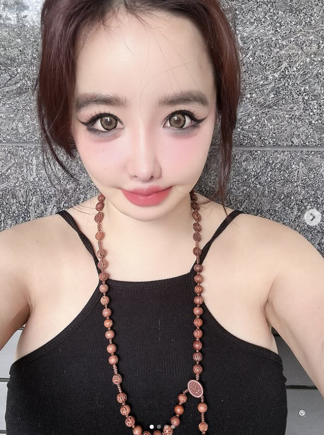 박봄, 또 이민호 소환했다…‘열애설 종결’ 7개월만에 ‘셀프 재점화’
