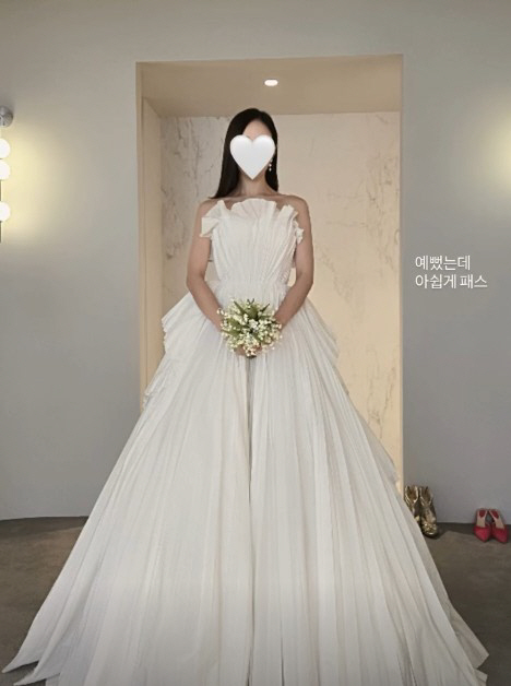 '11월 결혼' 윤정수♥원자현, 신행도 포기했는데...드레스도 입자마자 …