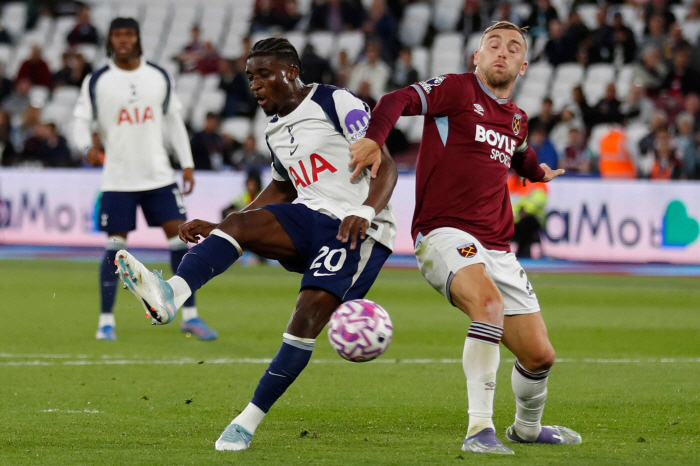 '손흥민 떠난 뒤 바뀌었다!' 英 BBC 팬 반응 조명…"토트넘, 세트피스 전문이 될 줄 알았나" 환호