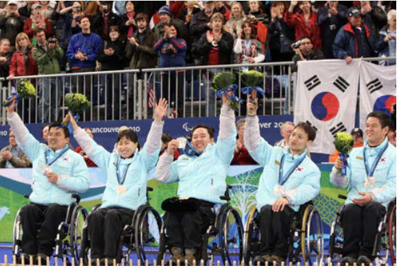 "1호가 돼야죠!" 밴쿠버 휠체어컬링銀 사령탑과 경기도청 200%('이'…
