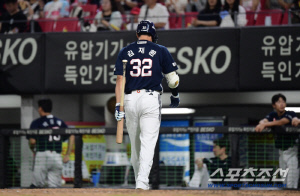 '1할타자' 2군행이 시즌 포기? → 김재환·정수빈 1군 제외, 어떻게 봐야할까