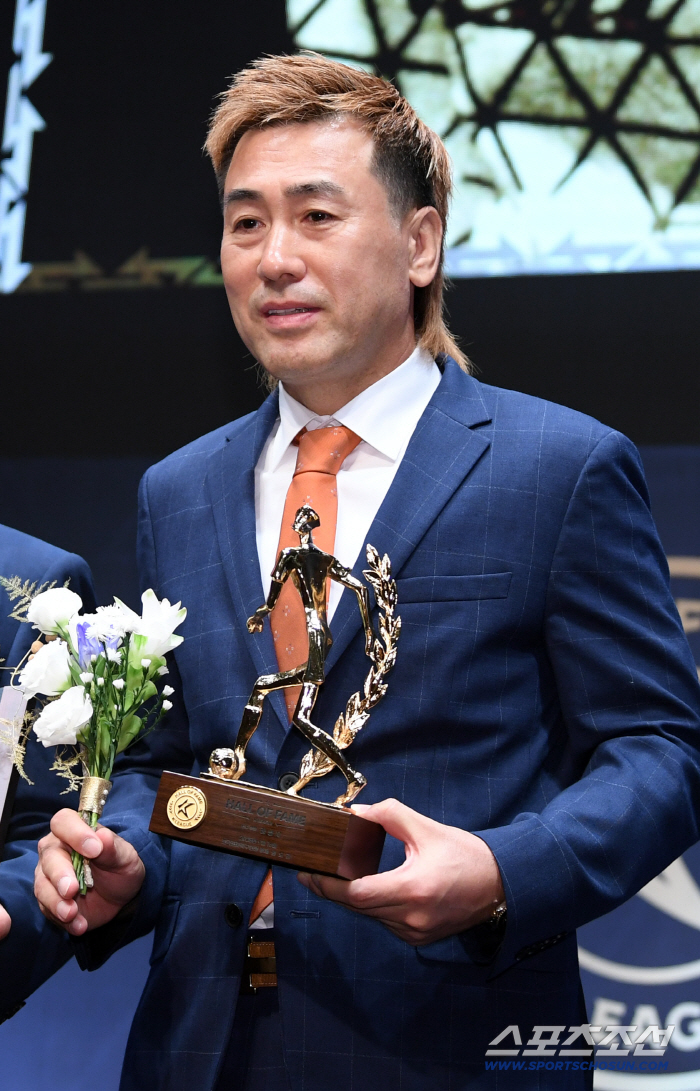 '흙수저에서 레전드로' 김병지가 후배들에게 전하는 말 "포기는 실패, 끝까지 도전하길"[명예의 전당]