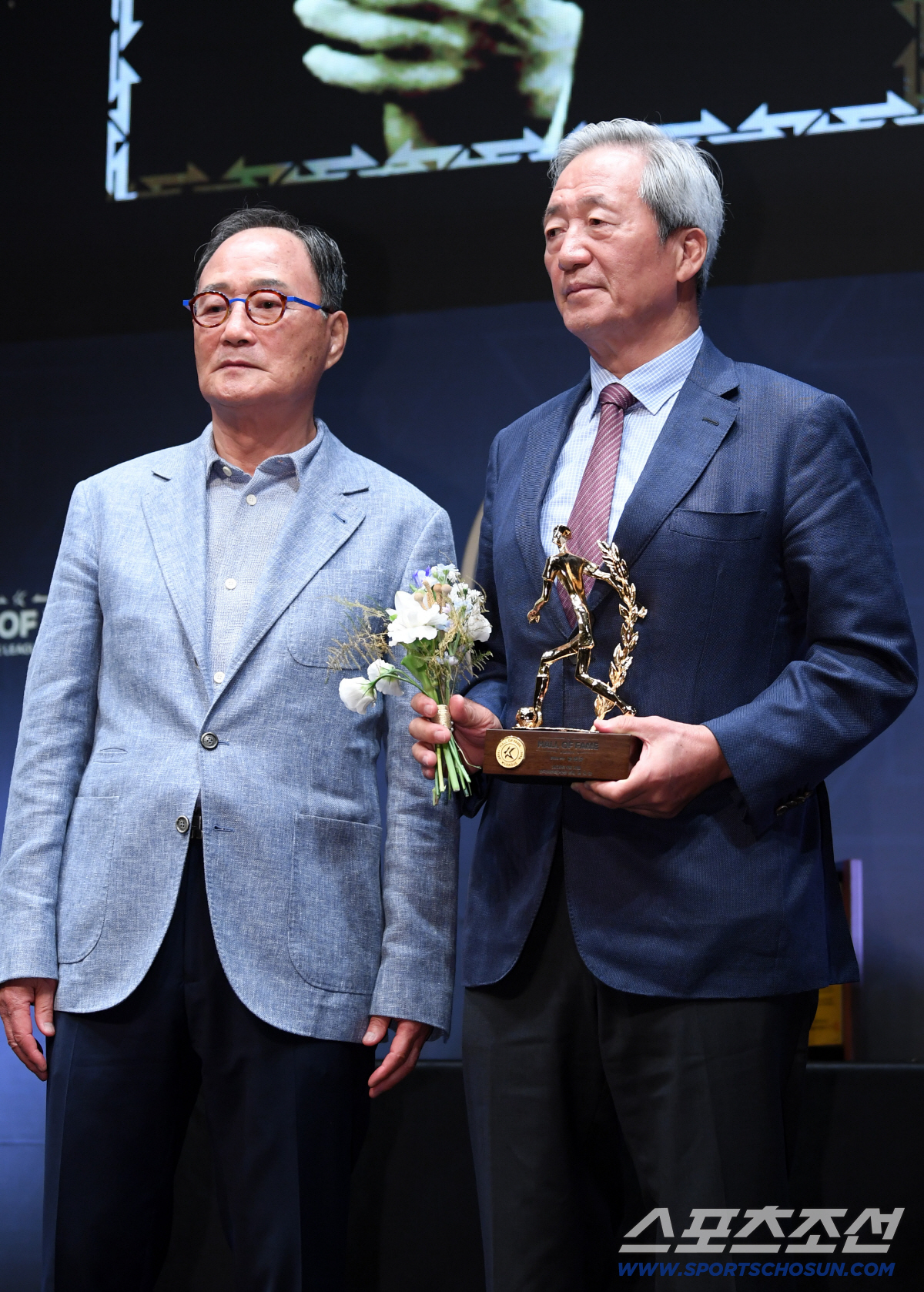 정몽준 명예회장의 여전한 축구사랑 "일본은 이겨야, 내년 월드컵서 좋은 …