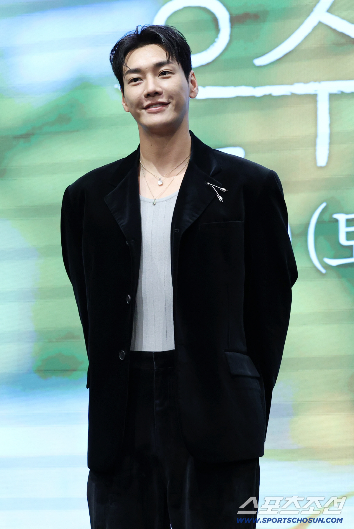 [SC현장]  "시청률 15% 목표"…'26년만 KBS 복귀' 이영애, …