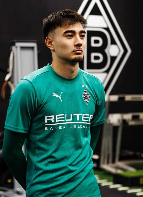 대한민국 최초, 최초, 최초! '홍명보호 기대주 '카스트로프 '최악의 상…