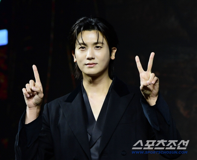[전문] 박형식, 출연료 3억·4억 '억지'說에 입 열었다.."사실과 달…
