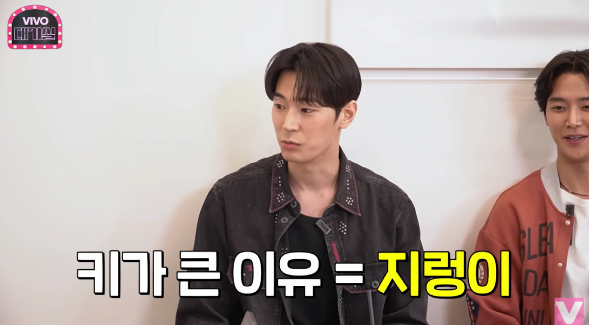 "父 키 160cm대인데, 193cm..지렁이 먹고 키 컸다" 박서함, …