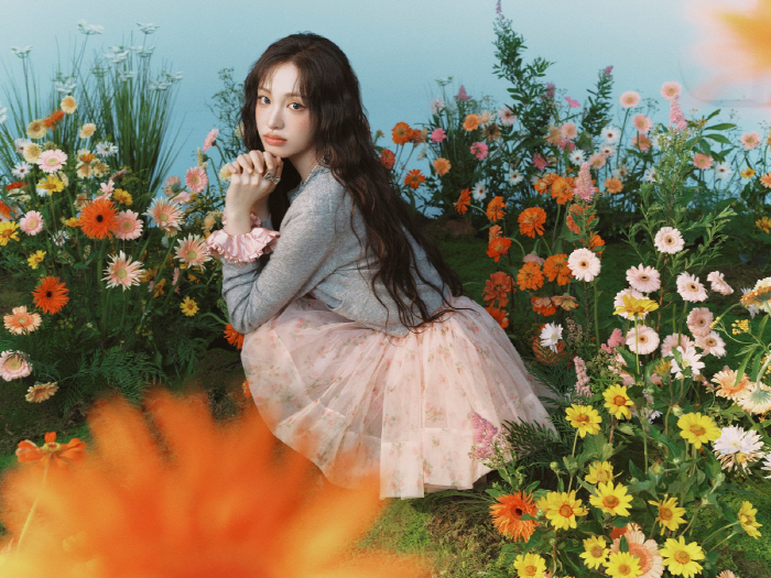 아이브 리즈, 에잇세컨즈 모델 발탁…"Z세대 선망, 신비로운 이미지 시너…