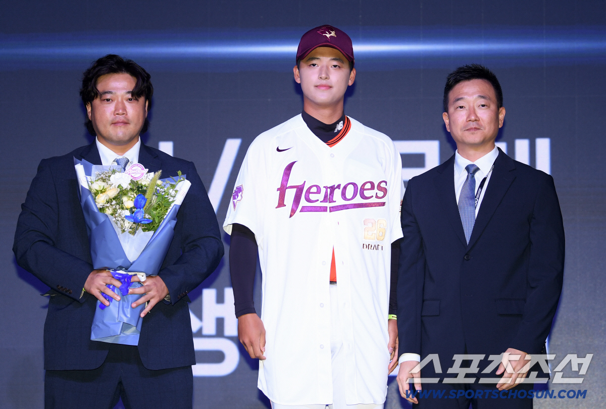 이변! 파격! 제2의 최정 정수빈이 판을 흔들었다…'박석민 아들' 박준현…