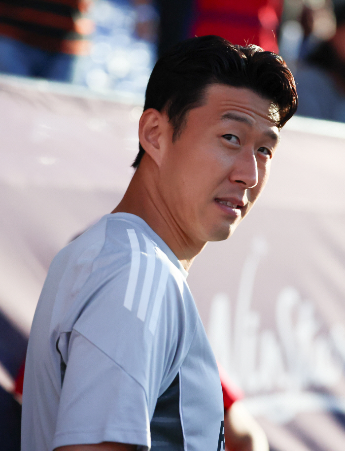 경기장까지 바꾼 'SON 마케팅' 봤지? "우린 LA FC, 그리고 손흥민을 상대한다" 상대 팀도 대놓고 '쏘니 경기'라고 광고...MLS 특급 스타 인증