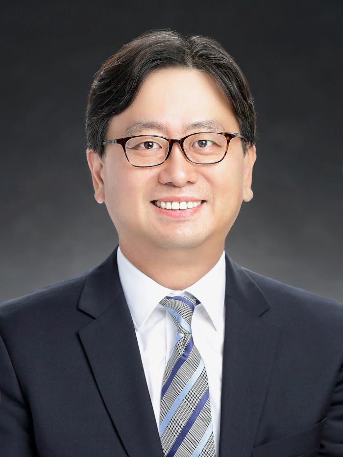 유방 보형물 수술 후 합병증 '구형구축' 원인 규명