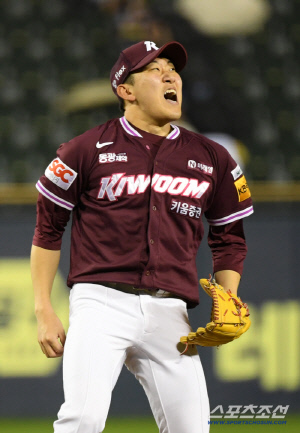 비실비실 140km 공을 대체 왜 못치는 거야...무명의 오석주, 어떻게 '마성의 언터처블' 변신했나