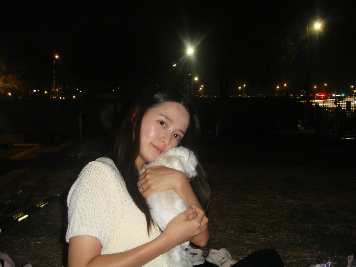 남보라, 이혼설 해명 후 한밤 중 나들이…과거가 그리웠나[SCin스타]