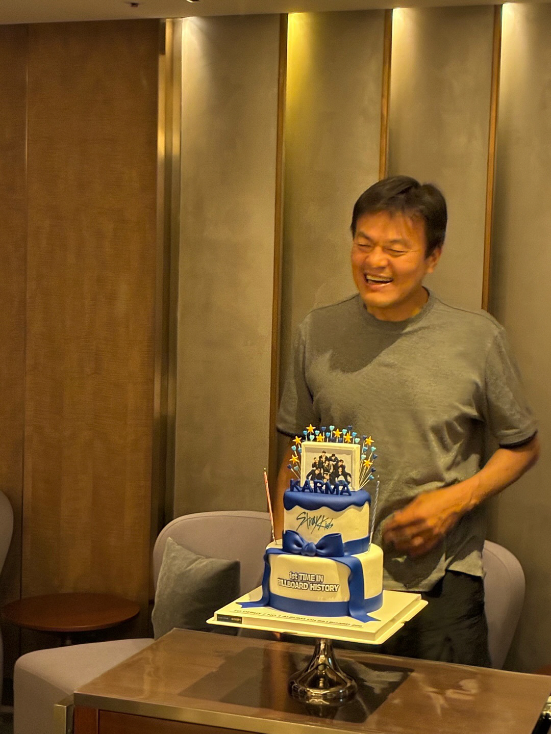 박진영, 스트레이 키즈에 금 160돈 선물…1억짜리 빌보드 축하[SC이슈…