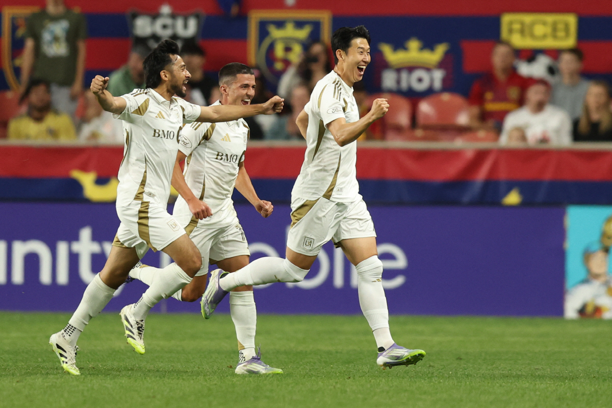 이게 '아시아 GOAT+EPL 득점왕' 손흥민이다, MLS 첫 해트트릭 …