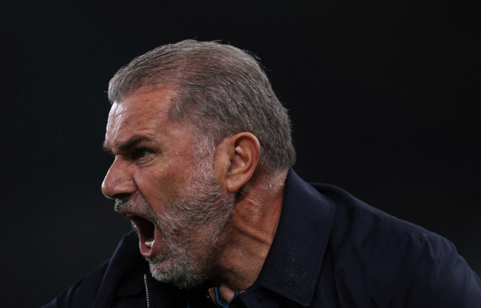 "토트넘 시절 '최악의 모습'" 2-0→2-3 '충격' 역전패…'손흥민 없이 또 졌다' 포스테코글루 비난 폭발