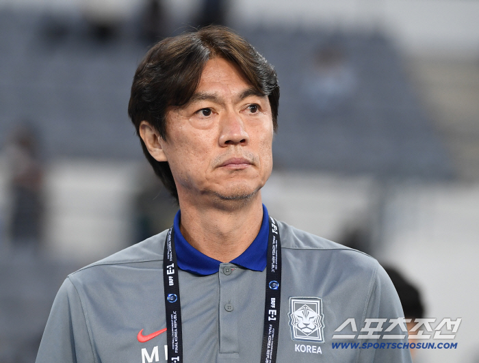 '亞 최강' 일본-'홍명보호' 한국 FIFA 랭킹 경쟁? 다 무슨 상관이야...
