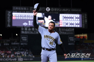 531일 만의 외국인 타자 홈런이라고? 유일한 1군 출전 외국인 타자가 총 19안타, 그래도 최단 시간 우승 신기록 한신[민창기의 일본야구]