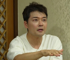 '48세 미혼' 전현무 "결혼 할 에너지 없어, 위험한 상황"