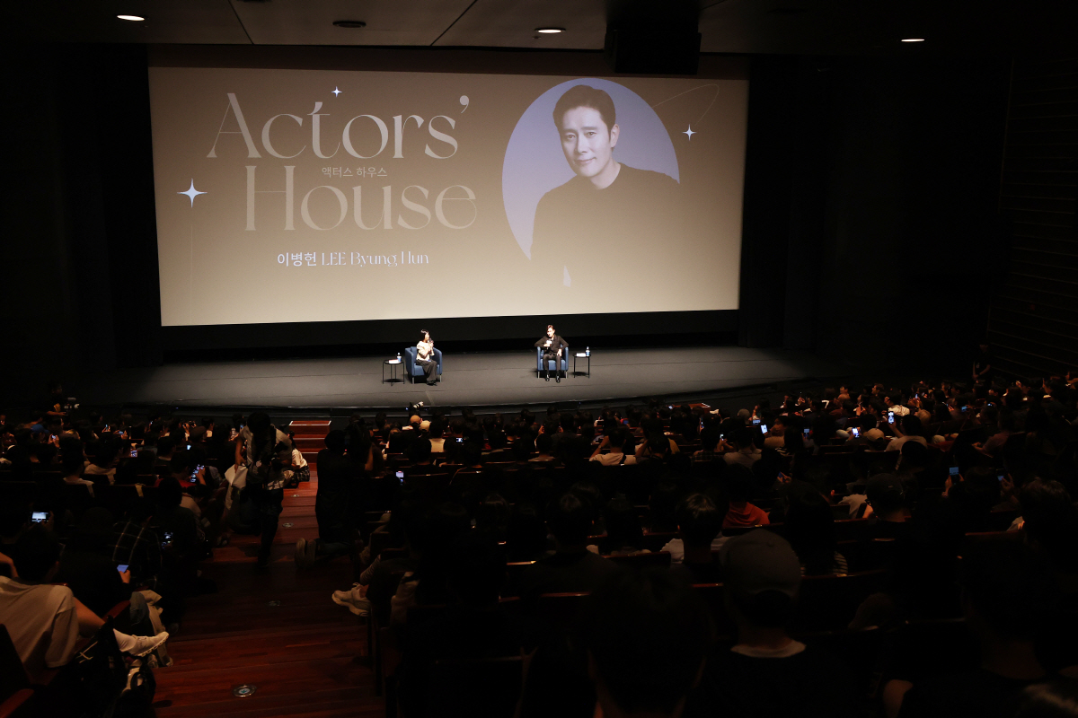 [SC-BIFF] "망한 감독과 망한 배우" 이병헌, '포니테일' 박찬욱…