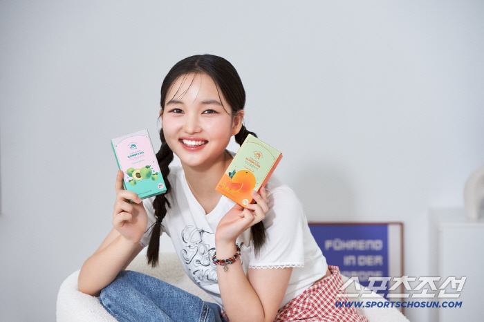 영화 '좀비딸' 슈퍼루키 배우 최유리, 콤부차 브랜드 '작심랩' 전속모델…
