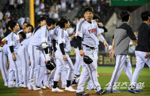 결국 대전에서 결판난다. LG의 축포냐, 한화의 역전이냐[SC 포커스]