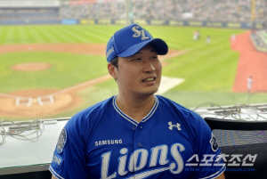 대졸 선수가 무려 21년을 던졌다니... 한미일 통산 549S 레전드의 조언 