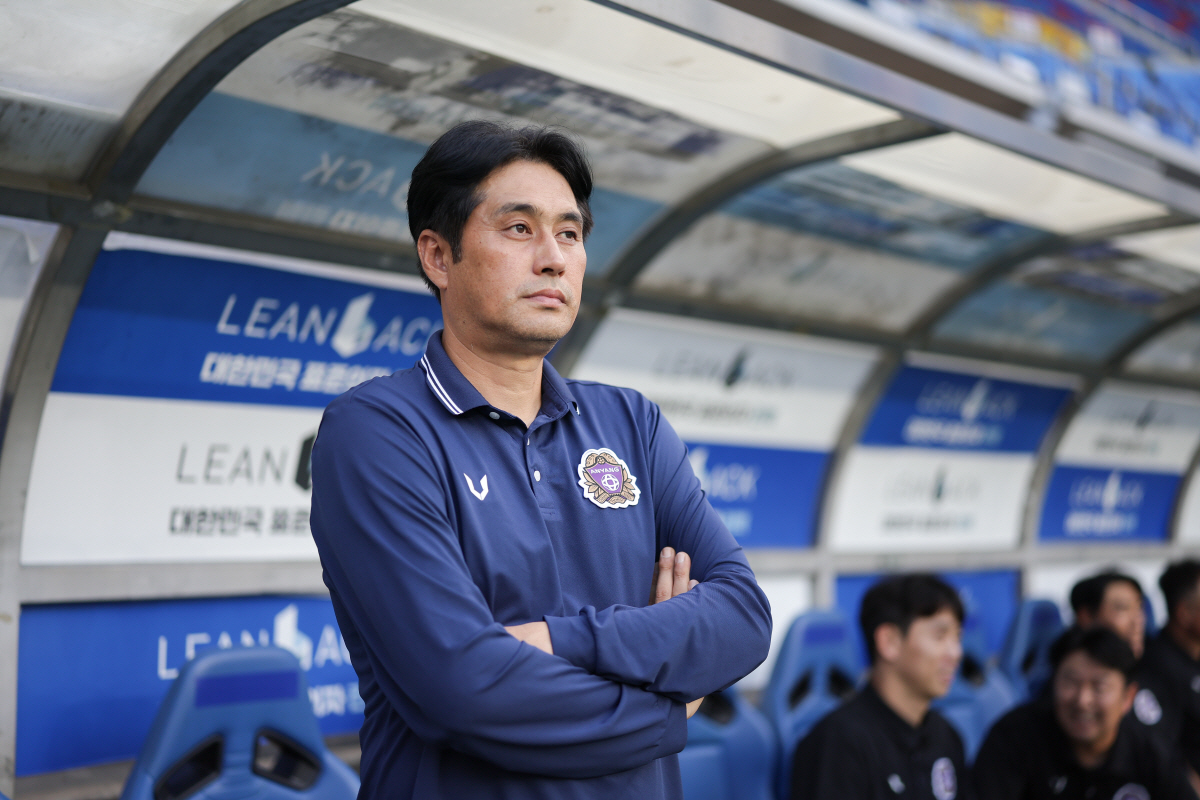 [현장인터뷰]화근이 된 '0-0 목표'→2차례 골대 불운, 유병훈 감독 …