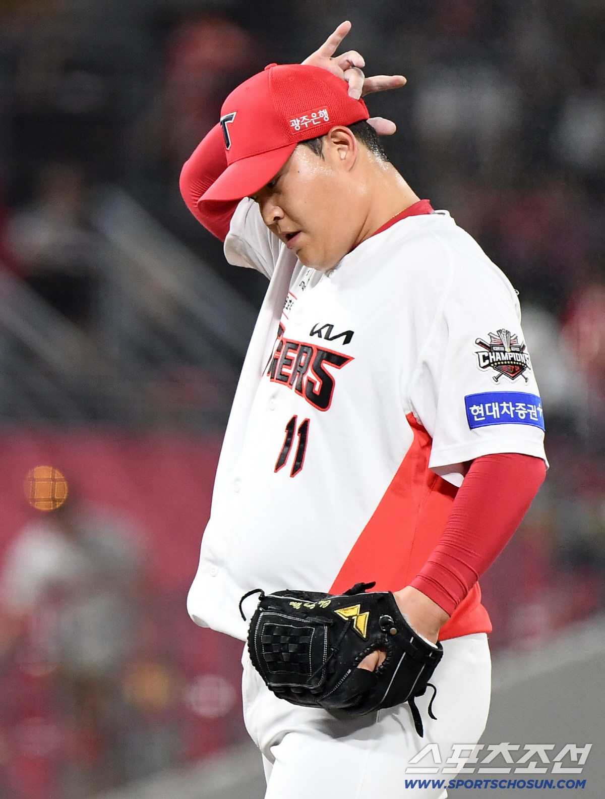 '충격 9위' KIA, FA 시장 큰손 되나…충격의 트레이드 실패-실패,…