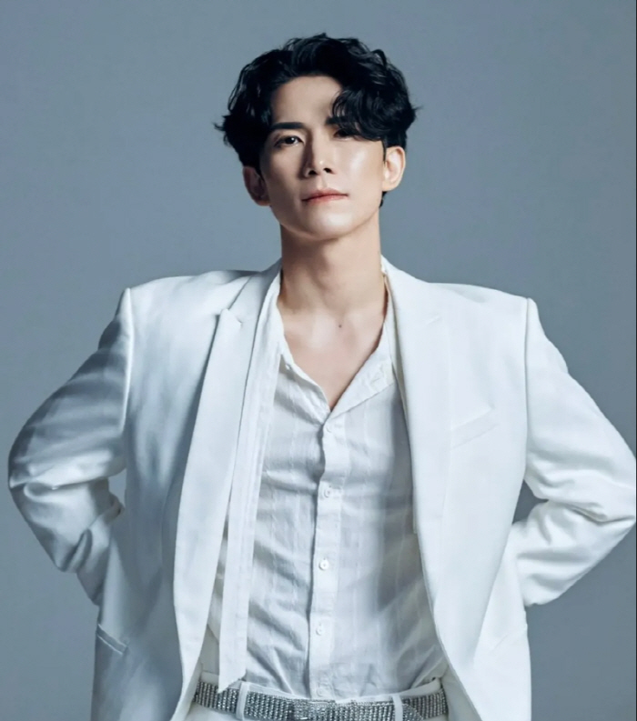 정동화, 리부트컴퍼니와 전속계약 체결…정상훈 한솥밥