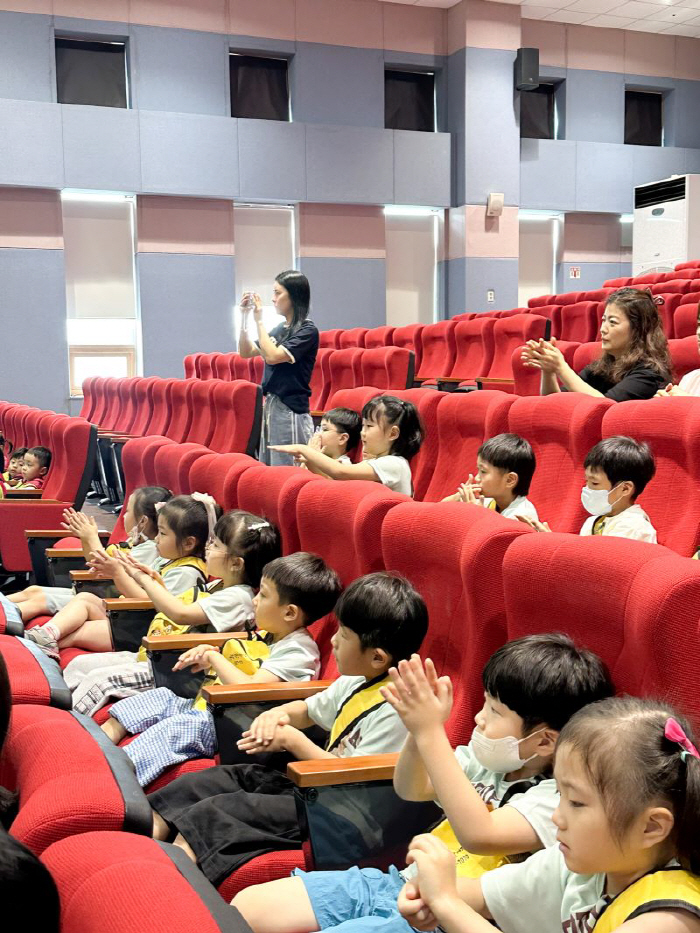 부산힘찬병원, 어린이집 원아 대상 '병원 견학 프로그램' 개최