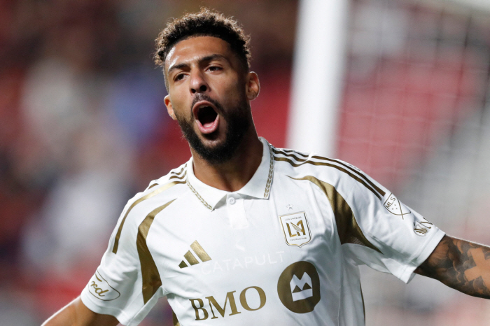 '슈퍼스타' 손흥민이랑 함께하니 이런 일이...'NEW 파트너' 부앙가 미쳤다, MLS 역사상 최초 기록 탄생+메시와 득점왕 경쟁