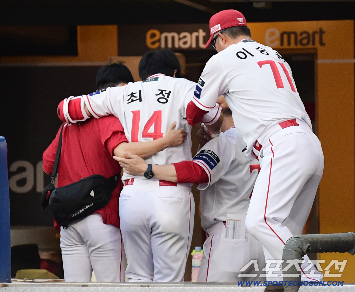 햄스트링 통증→갈라진 병원 소견→가벼운 염증 확정. 타율 0.241 타자…