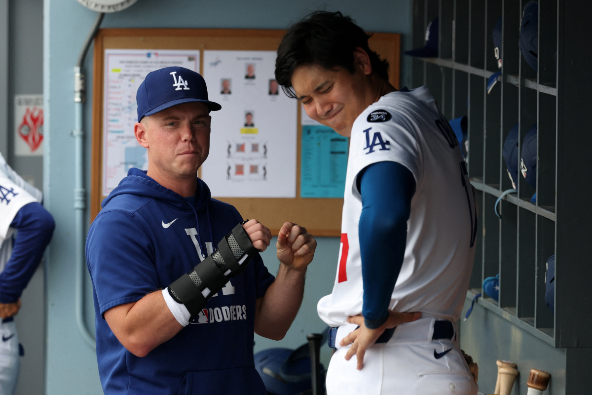 하나 마나 한 NL MVP 투표, "세상에서 가장 쉬운 선택" 로버츠..…