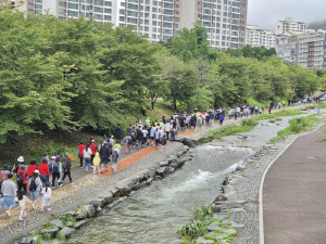 남양주시, '제13회 호평늘을 가족사랑 걷기대회' 성료
