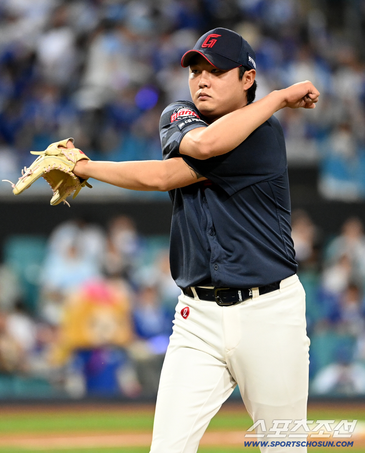 홈에서 남의 잔치 들러리 될라…두달째 '꼴찌' 롯데의 희망고문, 마지막 …