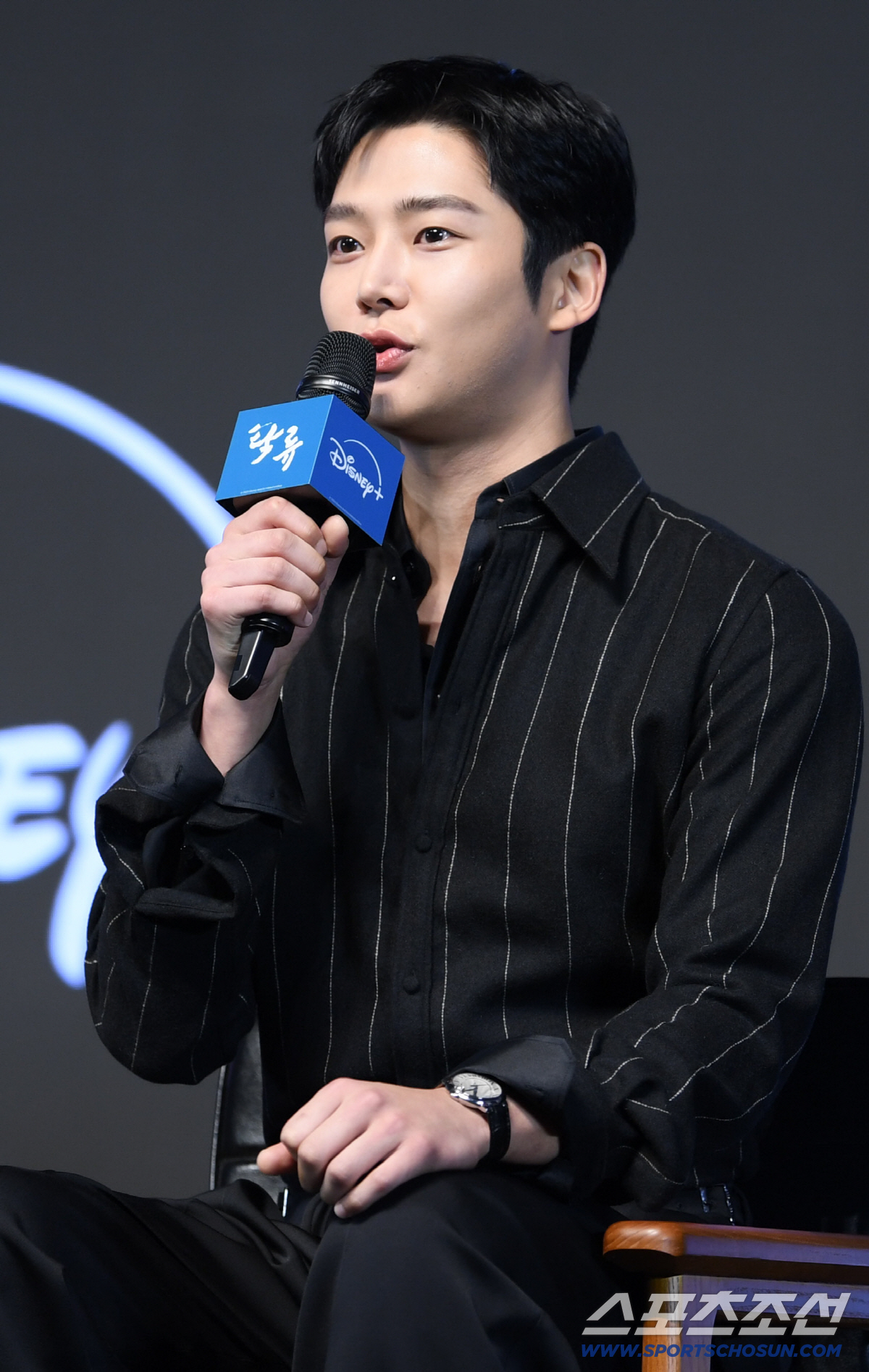 '탁류' 로운 "분장에 많이 놀라, 감독님이 '멋있음' 빼앗고 싶다고"