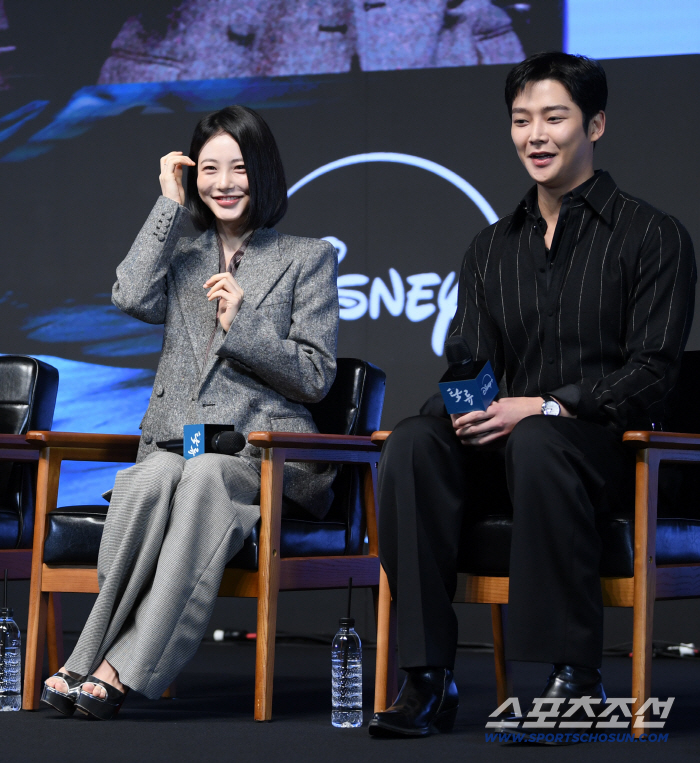 '탁류' 신예은 "부국제 애교 배틀, 좋은 기록 남겨주셔 감사"