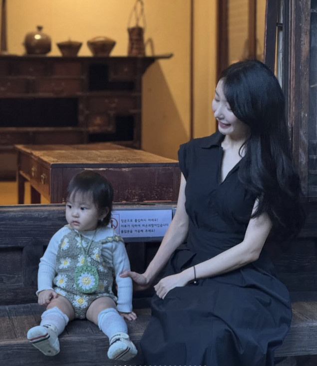 '이지훈♥' 아야네, 육아도우미 없이 독박육아 일주일째 "아빠는 힘들어도…