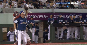 '실수인가 고의인가' 결정적 수비방해 → 롯데 울린 결승타!…부산의 가을 올해도 못보나. NC 4-2 승리 [울산리뷰]