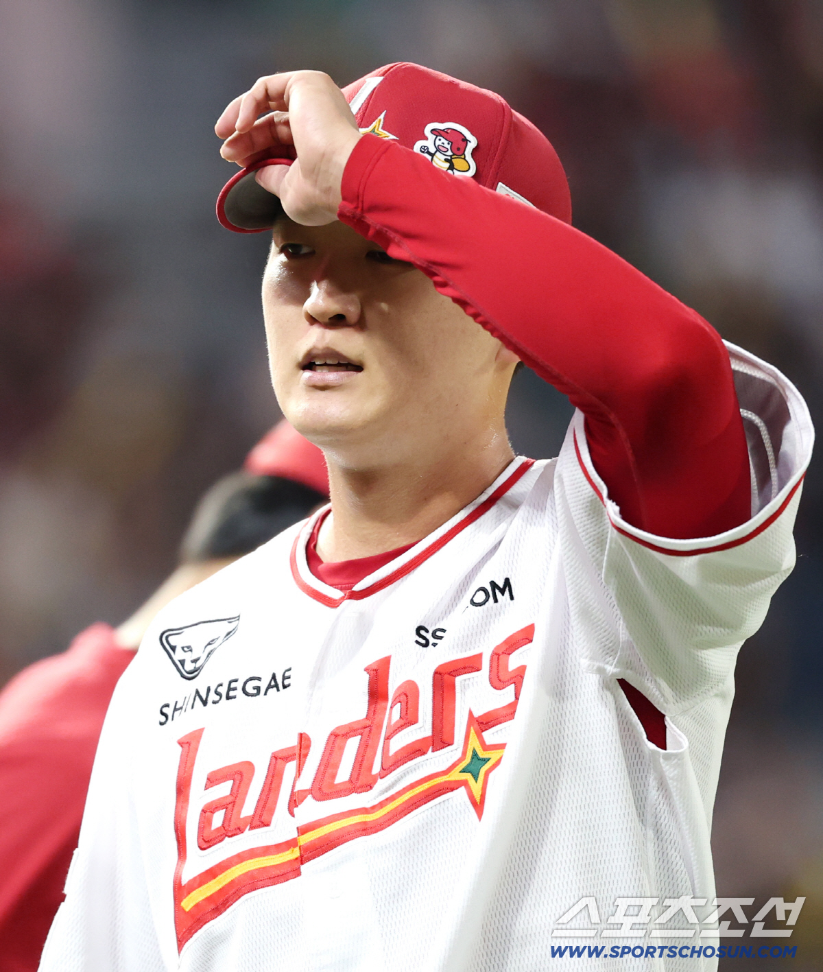 '1+1' 선발의 12K 대이변! → 감독도 싱글벙글 "올 시즌 가장 인…