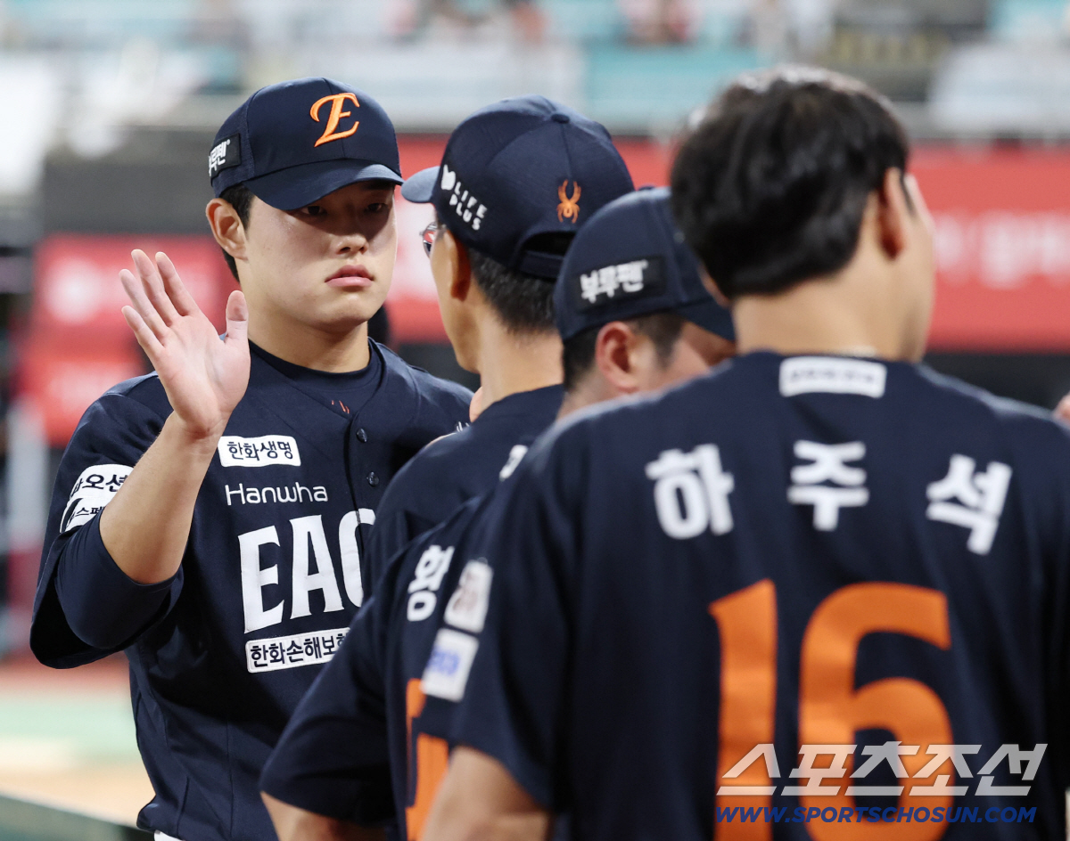"말이 안 돼요" 불펜 가니 신기록 꽂았다…그런데 161.4㎞보다 무서운…
