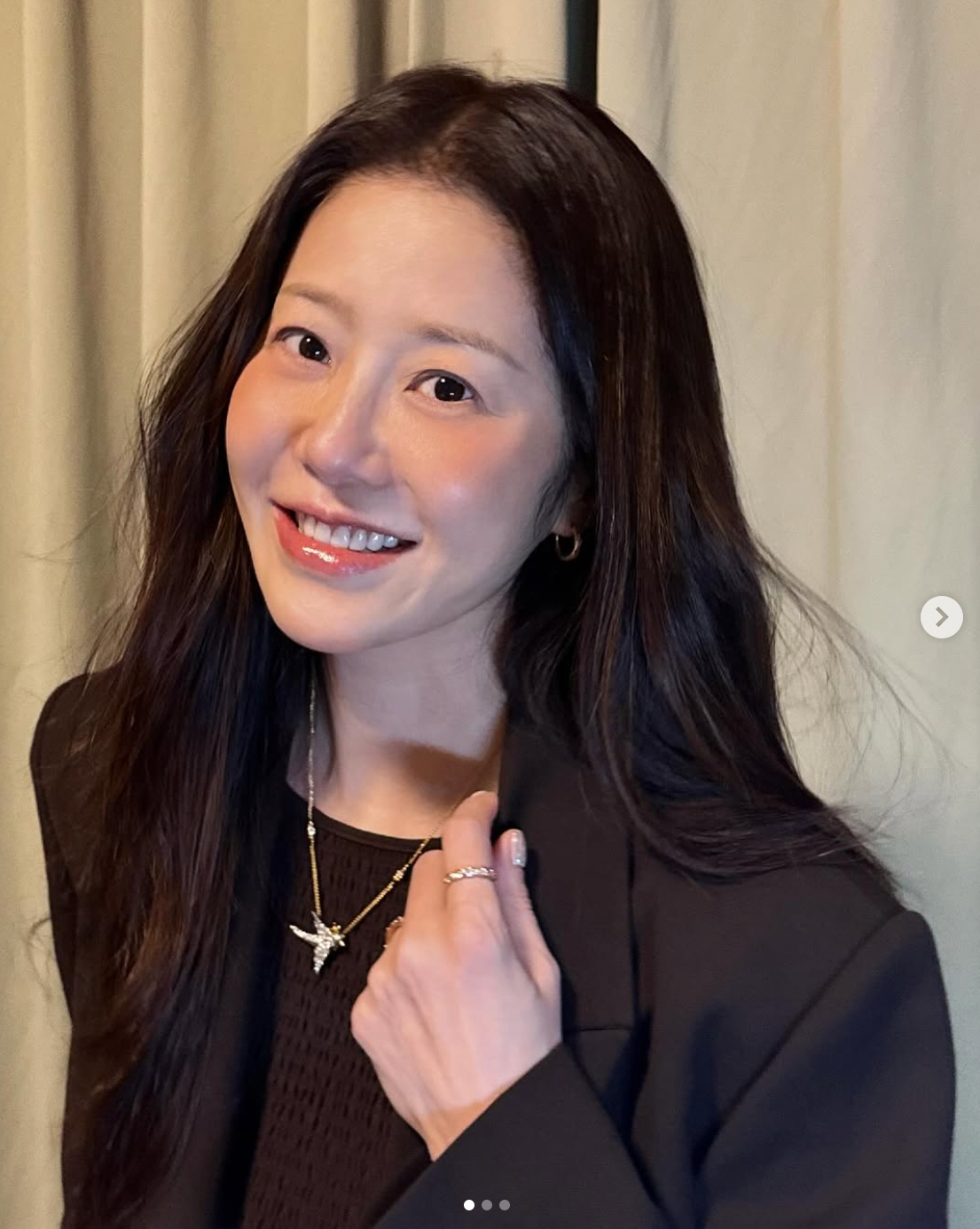 54세 고현정, 진짜 타고났네..시선 홀리는 백옥 피부, 맑다 못해 투명…