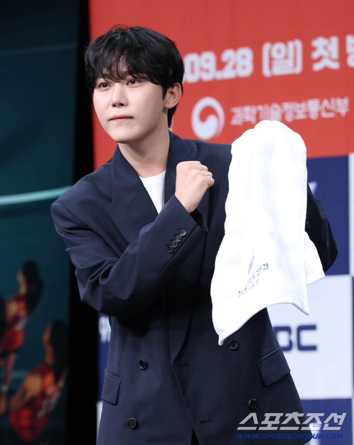 [SC현장]"좋은 선수도 좋은 감독 될 수 있어"…김연경, 초짜 감독된 …