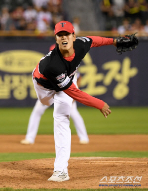 '충격' 154㎞ 강속구 유망주 은퇴 선언, 감독은 