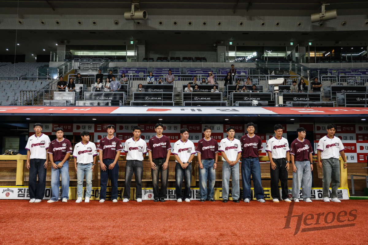 'KIA 역대 최다 新' KKKKKKKKKKKKK 올러 재계약 무력 시위…